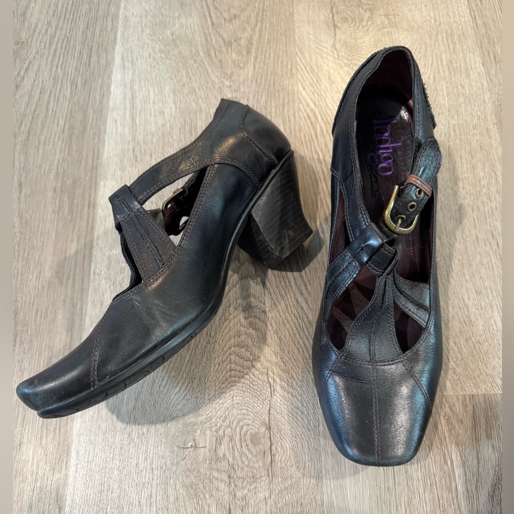 Indigo Black Mary Jane Square Toe Heels Size 11